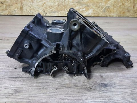 HONDA VFR 750 RC24 CYLINDER TŁOKI PIERŚCIENIE KPL