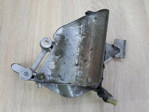 HONDA VFR 750 RC36 SET PODNÓŻEK PRAWY DŹWIGNIA KPL HONDA VFR 750 RC36 SET PODNÓŻEK PRAWY DŹWIGNIA KPL