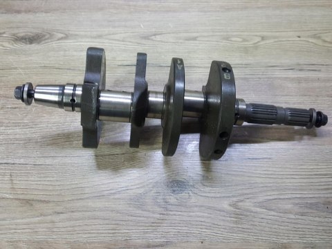 HONDA VFR 800 RC46 WAŁ KORBOWY