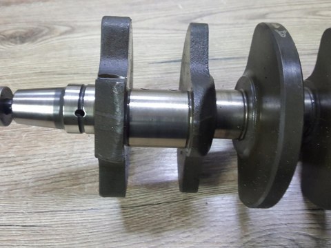 HONDA VFR 800 RC46 WAŁ KORBOWY