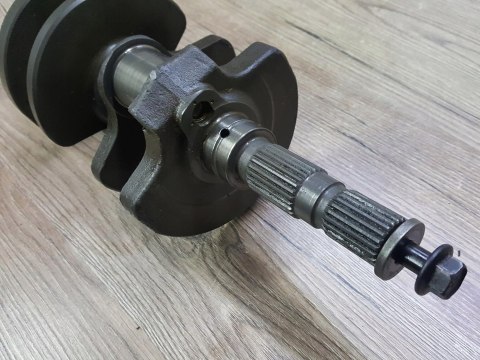 HONDA VFR 800 RC46 WAŁ KORBOWY