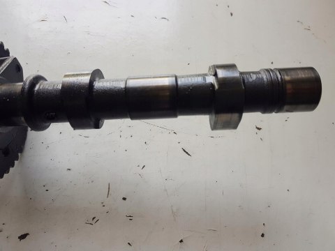 KAWASAKI GPX 600R WAŁEK ROZRZĄDU SSĄCY KAWASAKI GPX 600R WAŁEK ROZRZĄDU SSĄCY