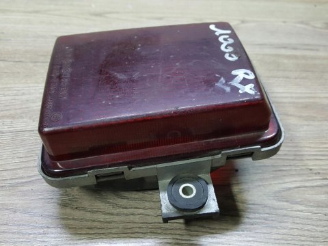 KAWASAKI GPZ 1000 RX LAMPA TYŁ TYLNA KAWASAKI GPZ 1000 RX LAMPA TYŁ TYLNA