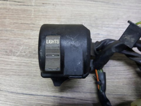 KAWASAKI GPZ 750 TURBO ZX 750 E PRZEŁĄCZNIK LEWY