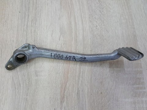 KAWASAKI GTR 1000 DŹWIGNIA HAMULCA TYŁ NOŻNEGO KAWASAKI GTR 1000 DŹWIGNIA HAMULCA TYŁ NOŻNEGO