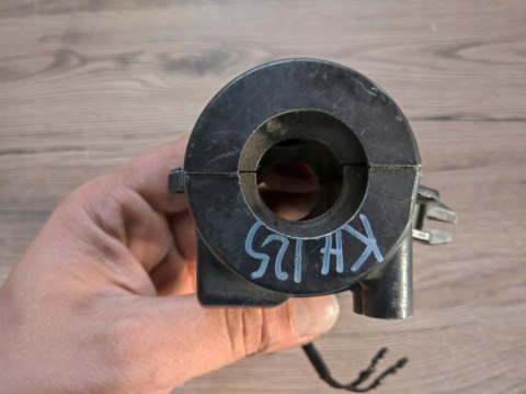 KAWASAKI KH 125 PRZEŁĄCZNIK PRAWY