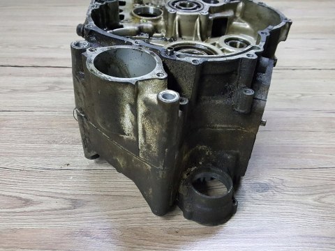 KAWASAKI KLF 300 A BAYOU KARTERY BLOK SILNIKA KPL