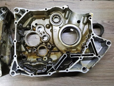 KAWASAKI KLF 300 A BAYOU KARTERY BLOK SILNIKA KPL