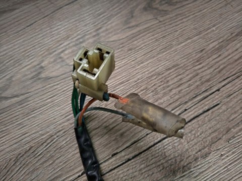 HONDA CBX 550 F2 PRZEŁĄCZNIK LEWY