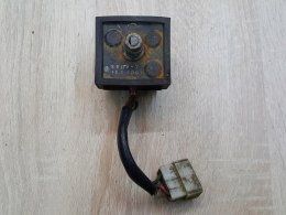 HONDA CB 750 K REGULATOR NAPIĘCIA SB6B-7