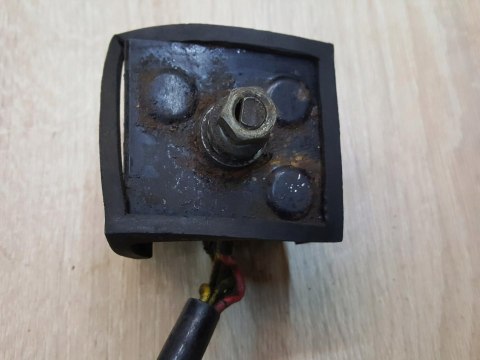 HONDA CB 750 K REGULATOR NAPIĘCIA SB6B-7 HONDA CB 750 K REGULATOR NAPIĘCIA SB6B-7