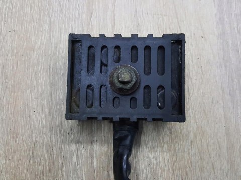 HONDA CB 750 REGULATOR NAPIĘCIA S4T-02 HONDA CB 750 REGULATOR NAPIĘCIA S4T-02