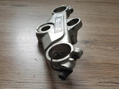 HONDA CBR 1000 SC25 PÓŁKA GÓRNA ZAWIESZENIA HONDA CBR 1000 SC25 PÓŁKA GÓRNA ZAWIESZENIA