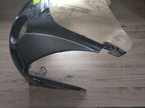 HONDA CBR 250R MC19 CZASZA CZACHA OWIEWKA PRZÓD HONDA CBR 250R MC19 CZASZA CZACHA OWIEWKA PRZÓD