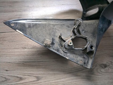 HONDA CBR 250R MC19 CZASZA CZACHA OWIEWKA PRZÓD HONDA CBR 250R MC19 CZASZA CZACHA OWIEWKA PRZÓD
