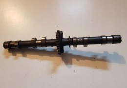 HONDA CBR 600 F1 WAŁEK ROZRZĄDU SSĄCY