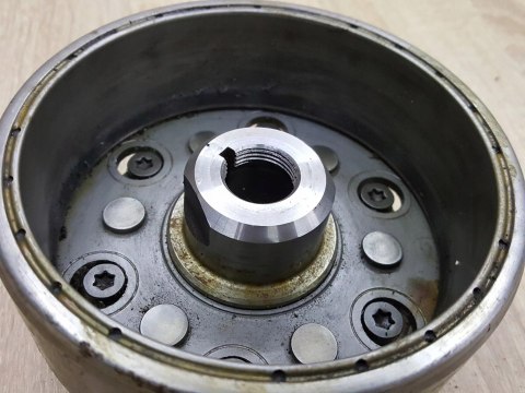HONDA CBR 600 F2 MAGNETO SPRZĘGIEŁKO KPL HONDA CBR 600 F2 MAGNETO SPRZĘGIEŁKO KPL