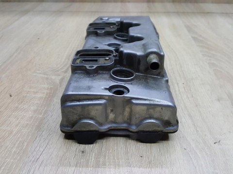 HONDA CBR 600 F4 POKRYWA DEKIEL OSŁONA KAPA HONDA CBR 600 F4 POKRYWA DEKIEL OSŁONA KAPA