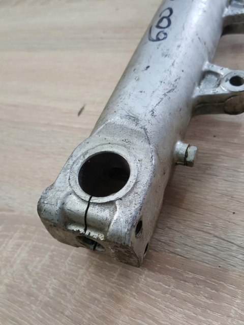 HONDA CBR 600 PC25 GOLEŃ LAGA ZAWIESZENIE PRZÓD HONDA CBR 600 PC25 GOLEŃ LAGA ZAWIESZENIE PRZÓD