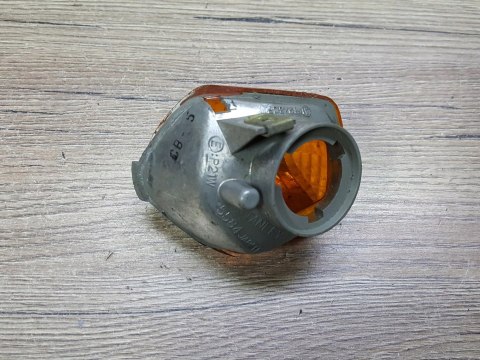 HONDA CBR 600 PC25 KIERUNKOWSKAZ KIERUNEK LEWY HONDA CBR 600 PC25 KIERUNKOWSKAZ KIERUNEK LEWY