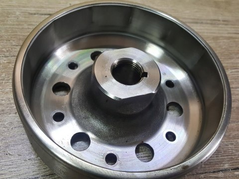 HONDA CBR 900RR SC33E MAGNETO KOŁO MAGNESOWE HONDA CBR 900RR SC33E MAGNETO KOŁO MAGNESOWE
