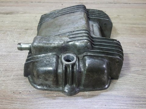 HONDA CM 400 T NC01E POKRYWA ZAWORÓW DEKIEL KAPA HONDA CM 400 T NC01E POKRYWA ZAWORÓW DEKIEL KAPA