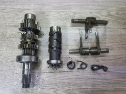 HONDA CM 400 T NC01E SKRZYNIA BIEGÓW WYBIERAK