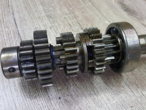 HONDA CM 400 T NC01E SKRZYNIA BIEGÓW WYBIERAK HONDA CM 400 T NC01E SKRZYNIA BIEGÓW WYBIERAK