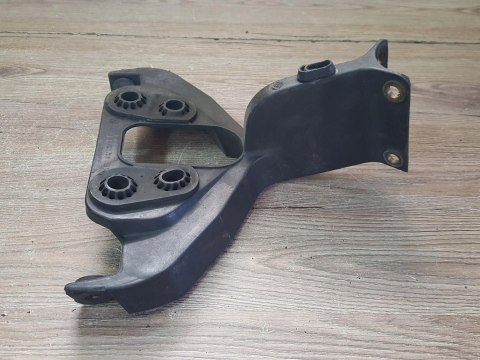 BMW K75 K75S STELAŻ MOCOWANIE LICZNIKA UCHWYT BMW K75 K75S STELAŻ MOCOWANIE LICZNIKA UCHWYT