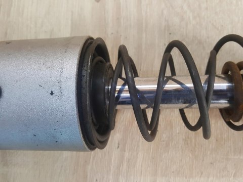 BMW R60 R75 R80 R90 R100 AMORTYZATOR NIVOMAT BOGE BMW R60 R75 R80 R90 R100 AMORTYZATOR NIVOMAT BOGE