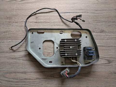 GILERA SATURNO 500 REGULATOR NAPIĘCIA SH535-12G