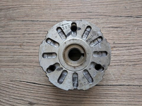 HONDA CB 125 TWIN ROTOR WIRNIK KOŁO HONDA CB 125 TWIN ROTOR WIRNIK KOŁO