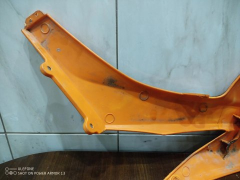 KTM EXC 300 OWIEWKA BOK BOCZEK OSŁONA PLASTIK KTM EXC 300 OWIEWKA BOK BOCZEK OSŁONA PLASTIK