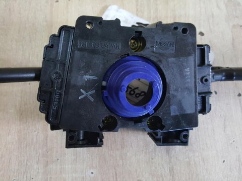 NISSAN ALMERA N15 PRZEŁĄCZNIK ZESPOLONY NISSAN ALMERA N15 PRZEŁĄCZNIK ZESPOLONY