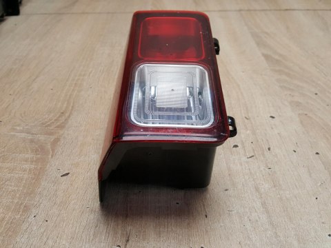 TRAFIC III VIVARO B NV300 TALENTO LAMPA PRAWY TYŁ TRAFIC III VIVARO B NV300 TALENTO LAMPA PRAWY TYŁ