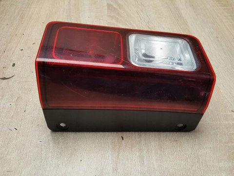 TRAFIC III VIVARO B NV300 TALENTO LAMPA PRAWY TYŁ TRAFIC III VIVARO B NV300 TALENTO LAMPA PRAWY TYŁ