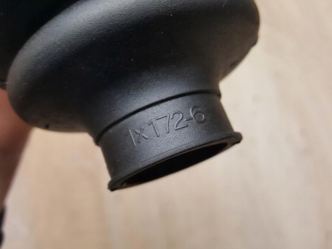 OSŁONA PRZEGUBU PÓŁOSI NAPĘDOWEJ 1X172-6 OSŁONA PRZEGUBU PÓŁOSI NAPĘDOWEJ 1X172-6