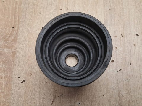 OSŁONA PRZEGUBU PÓŁOSI NAPĘDOWEJ 1X635-3