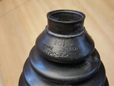 OSŁONA PRZEGUBU PÓŁOSI NAPĘDOWEJ 1150157500013