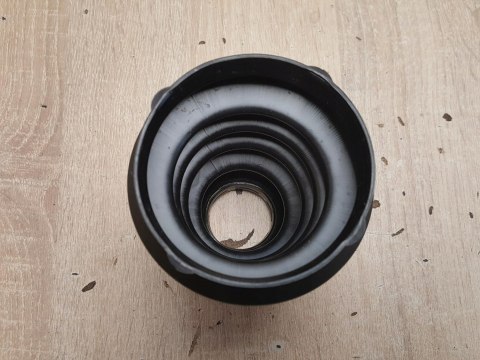 OSŁONA PRZEGUBU PÓŁOSI NAPĘDOWEJ 1648040