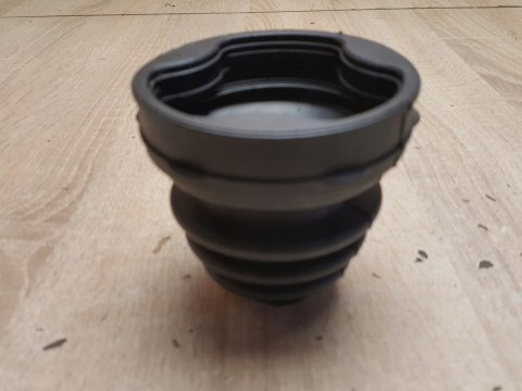 OSŁONA PRZEGUBU PÓŁOSI NAPĘDOWEJ 1H824-2