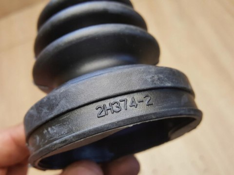 OSŁONA PRZEGUBU PÓŁOSI NAPĘDOWEJ 2H374-2 OSŁONA PRZEGUBU PÓŁOSI NAPĘDOWEJ 2H374-2