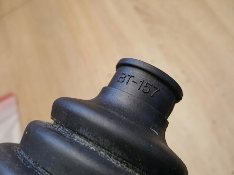 OSŁONA PRZEGUBU PÓŁOSI NAPĘDOWEJ BT-157 OSŁONA PRZEGUBU PÓŁOSI NAPĘDOWEJ BT-157
