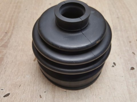 OSŁONA PRZEGUBU PÓŁOSI NAPĘDOWEJ C-1080