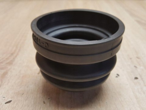 OSŁONA PRZEGUBU PÓŁOSI NAPĘDOWEJ C-1080