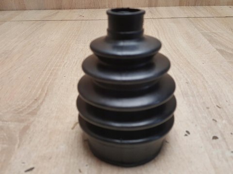 OSŁONA PRZEGUBU PÓŁOSI NAPĘDOWEJ C-1546