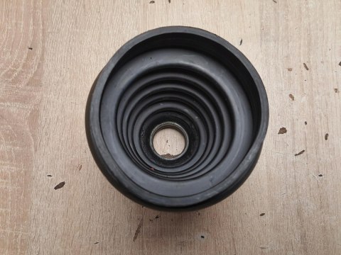 OSŁONA PRZEGUBU PÓŁOSI NAPĘDOWEJ C-1799