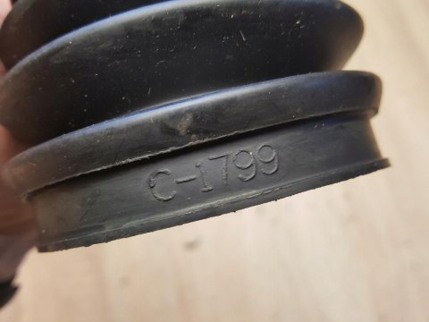 OSŁONA PRZEGUBU PÓŁOSI NAPĘDOWEJ C-1799