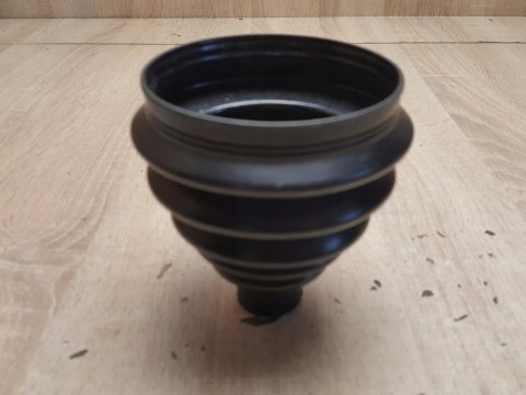 OSŁONA PRZEGUBU PÓŁOSI NAPĘDOWEJ T1X183 OSŁONA PRZEGUBU PÓŁOSI NAPĘDOWEJ T1X183