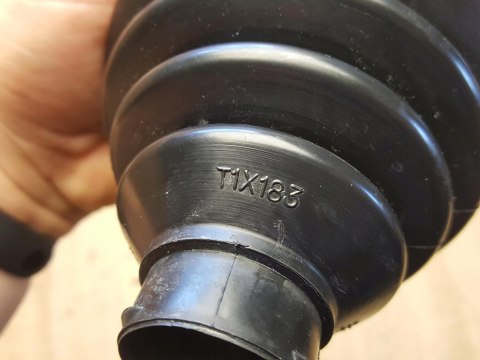 OSŁONA PRZEGUBU PÓŁOSI NAPĘDOWEJ T1X183 OSŁONA PRZEGUBU PÓŁOSI NAPĘDOWEJ T1X183